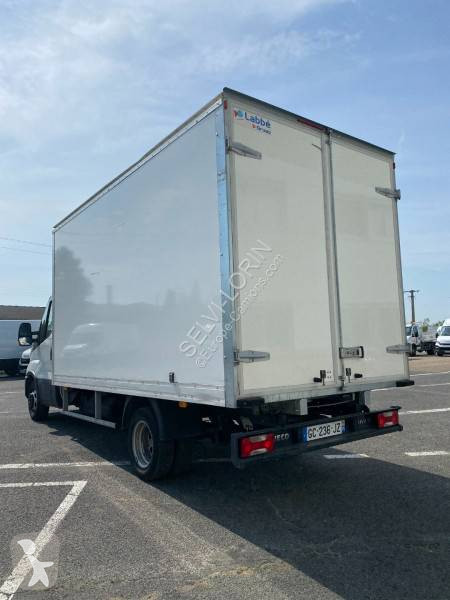 Furgoneta Iveco