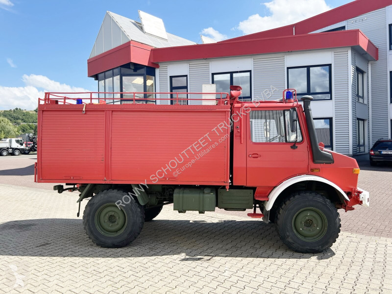 Véhicule utilitaire Unimog U 1300 L 435/11 4x4...