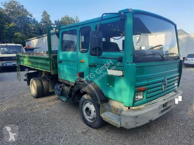 Furgoneta Renault S140