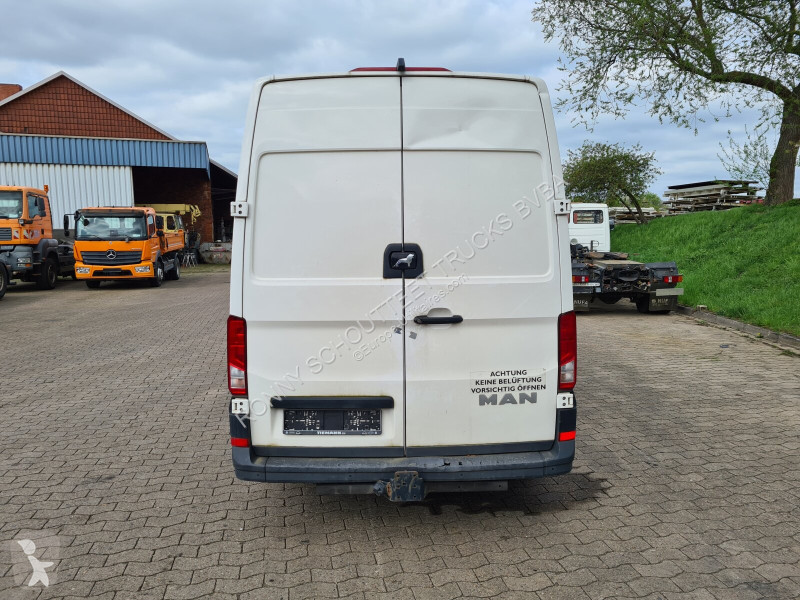 Autoutilitară MAN TGE 3.140 4x2 SB TGE 3.140...