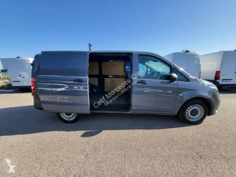 Véhicule utilitaire Mercedes