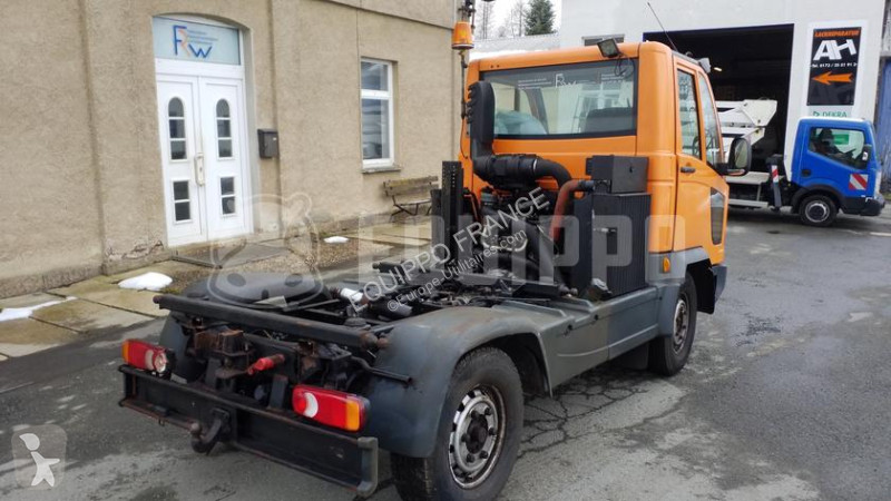 Véhicule utilitaire Multicar M30 Carrier
