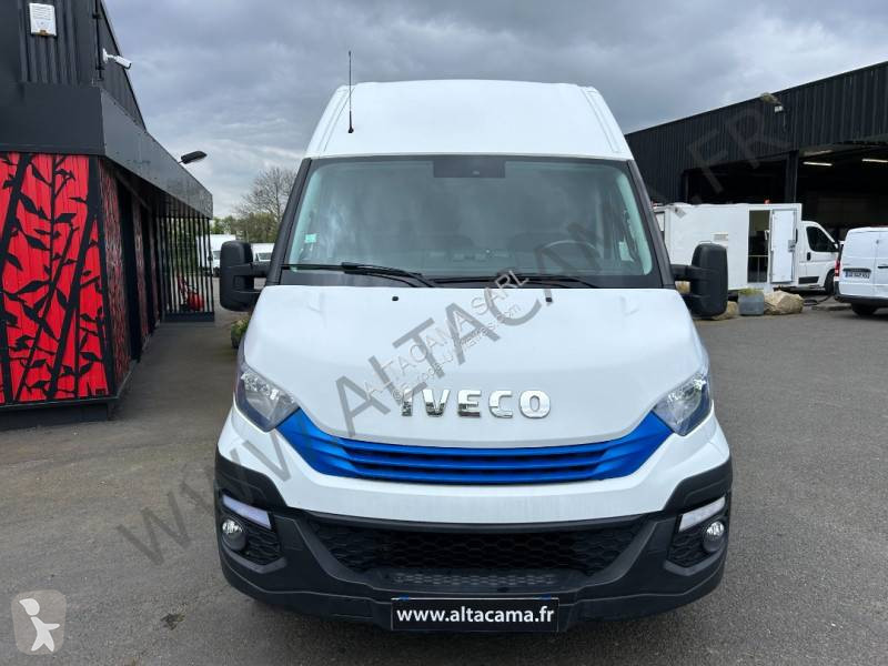 Véhicule utilitaire Iveco