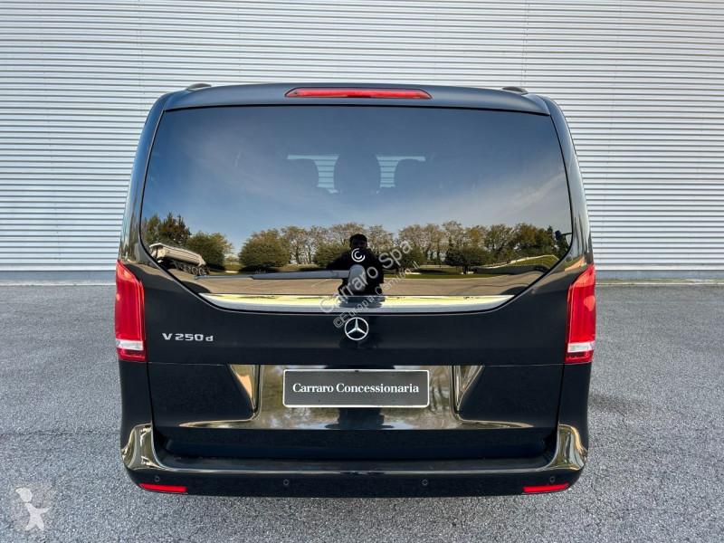 Véhicule utilitaire Mercedes