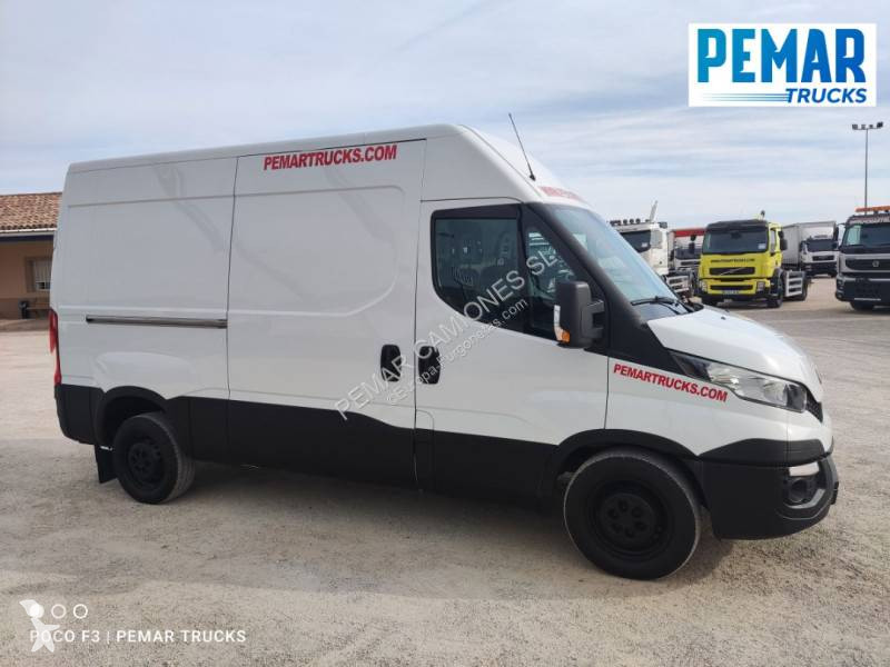 Furgoneta Iveco