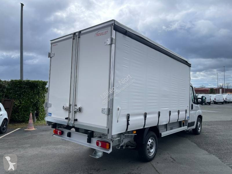 Véhicule utilitaire Fiat