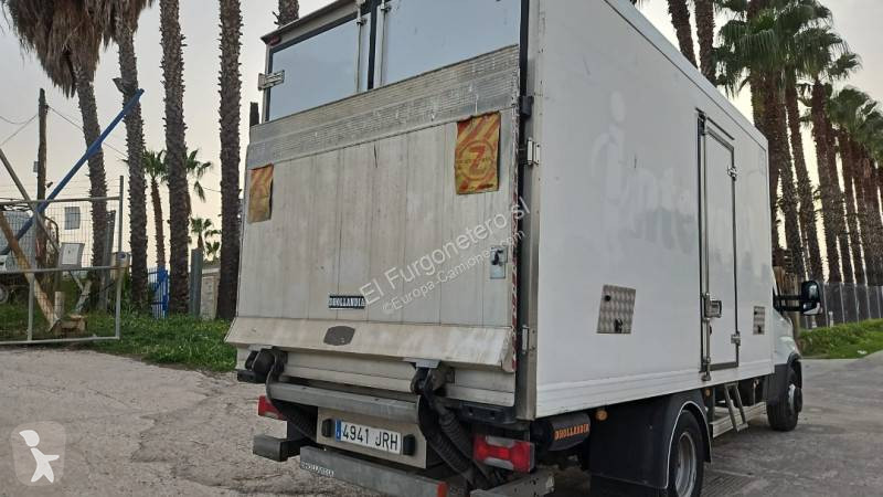 Furgoneta Iveco