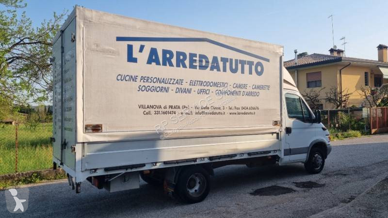 Véhicule utilitaire Iveco