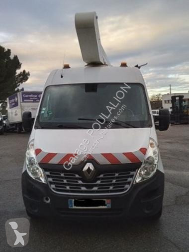 Furgoneta Renault FOURGON NACELLE 121FT SANS...