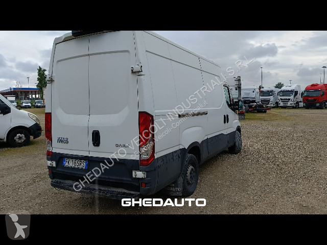 Veicolo commerciale Iveco IVECO DAILY 35S14