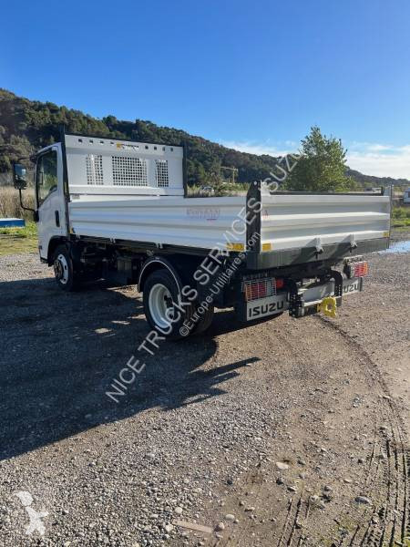 Furgoneta Isuzu