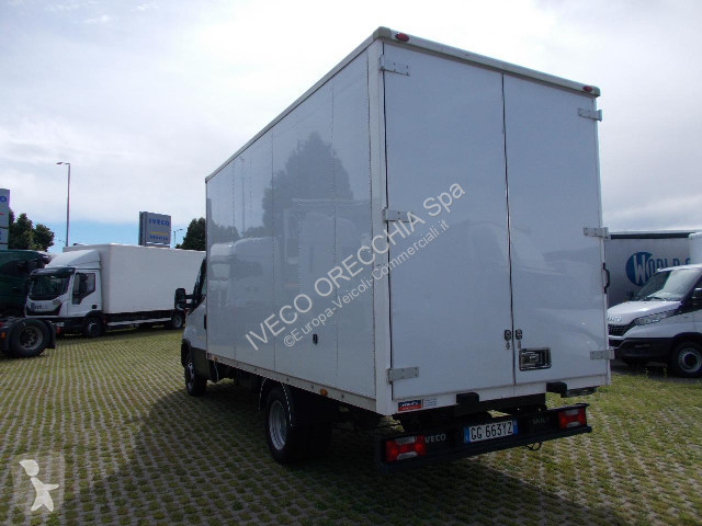 Veicolo commerciale Iveco DAILY 35C14 - 3750