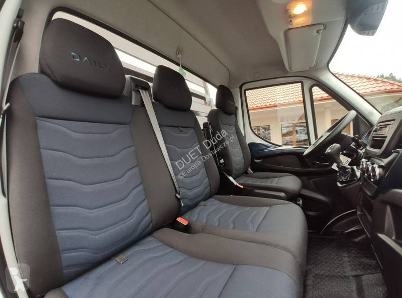Veicolo commerciale Iveco 35C14