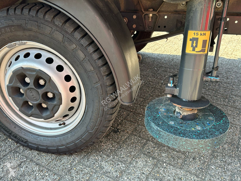 Véhicule utilitaire Iveco 35S14 APK 29-08-2026,...