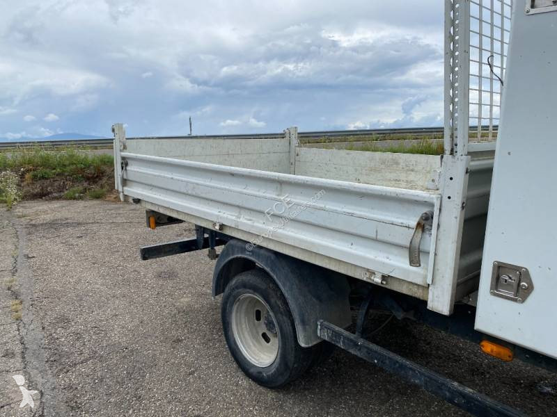 Véhicule utilitaire Iveco