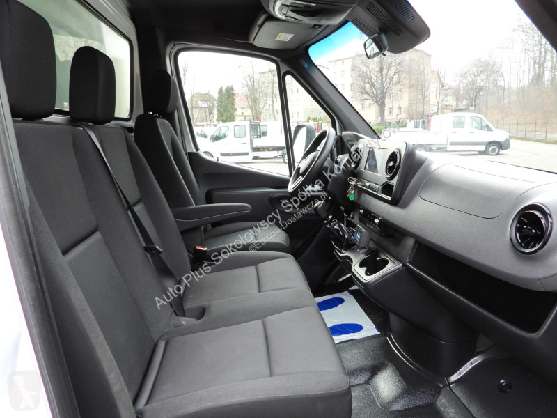Samochód dostawczy Mercedes 23ASTER