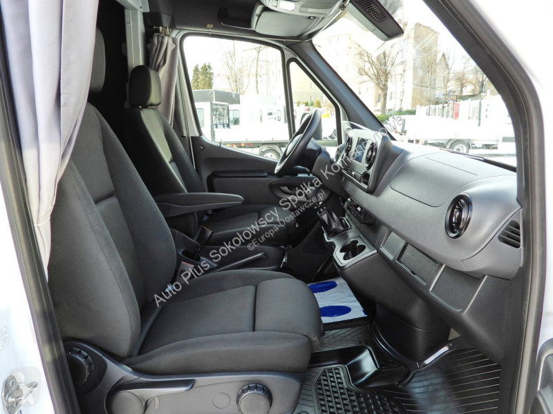 Samochód dostawczy Mercedes 23ASTER