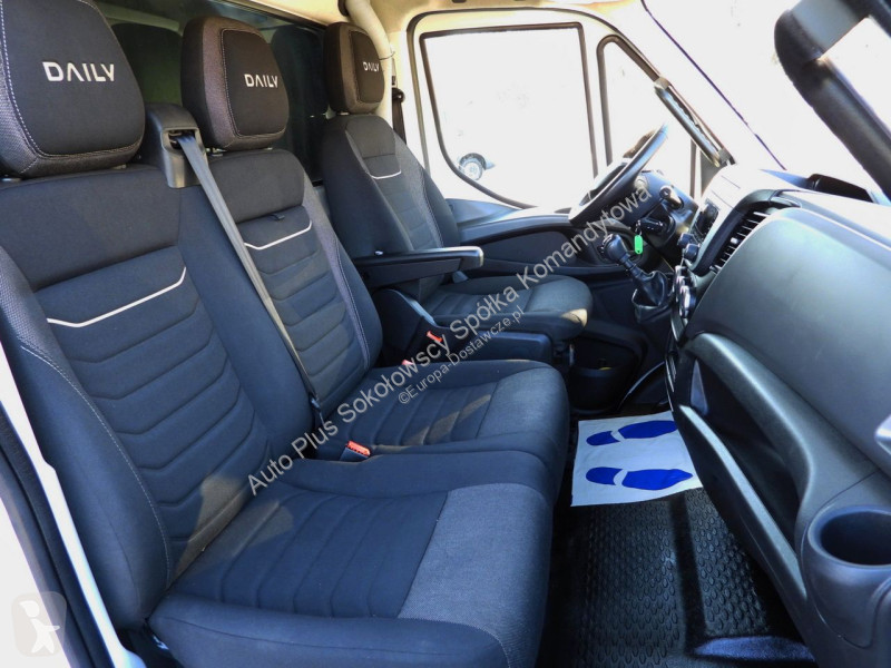 Furgoneta Iveco 35S18 DAILY