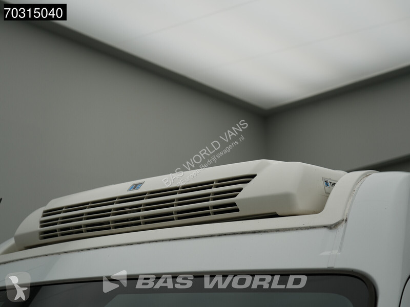 Furgoneta Renault Koelwagen L2H2 Thermo King...