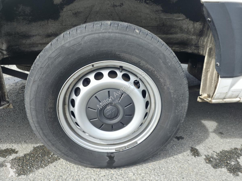 عربة نفعية Volkswagen CRAFTER 30 L3H3 2.0 TDI -...