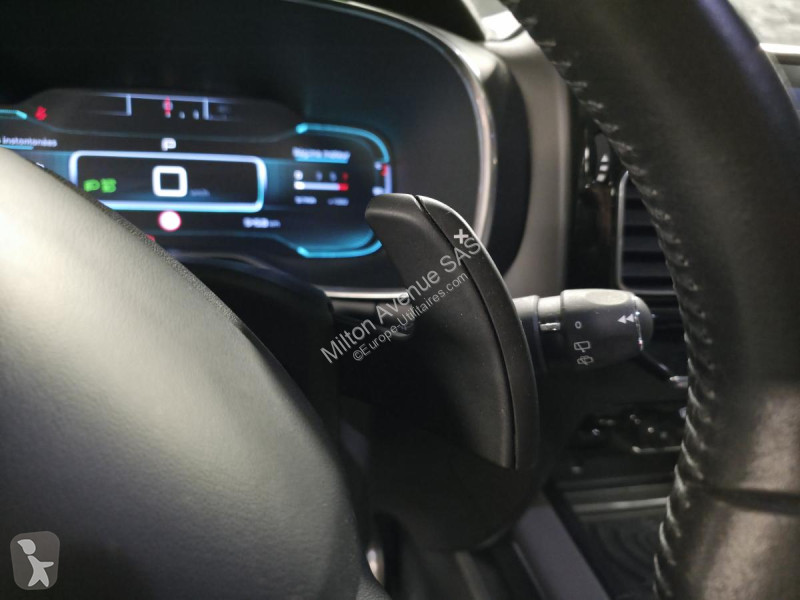 Véhicule utilitaire Citroën C5 AIRCROSS 2.0...