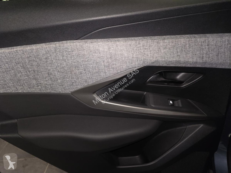 Furgoneta Peugeot 3008 1.2i Hybrid -136 - BV...