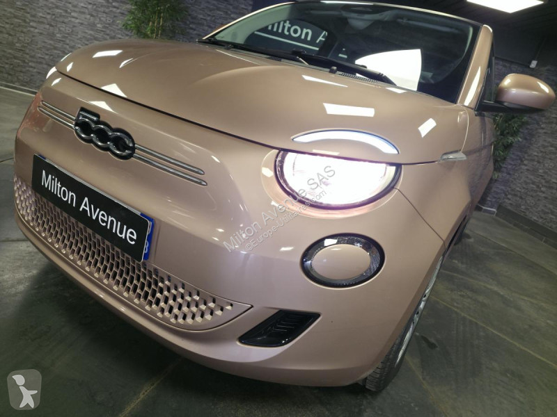 عربة نفعية Fiat 500 Fiat Cabriolet Electrique...