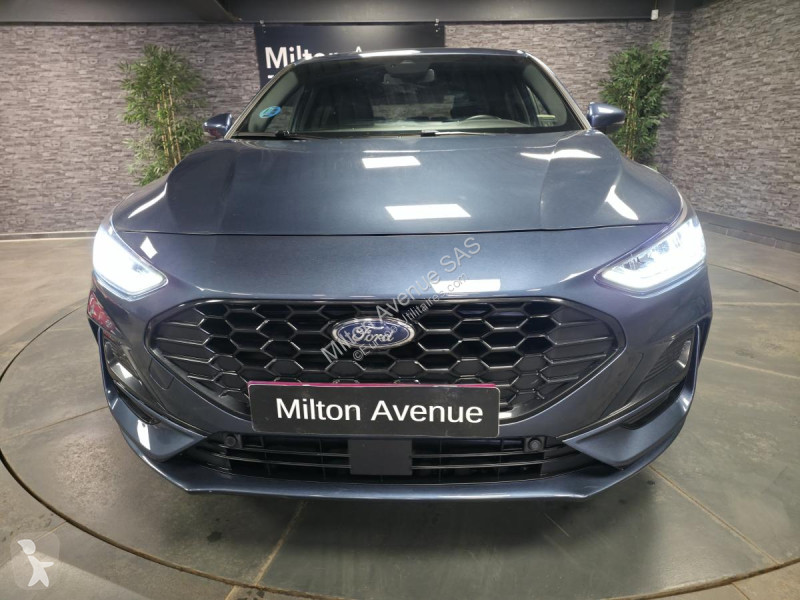 Véhicule utilitaire Ford FOCUS 1.0 EcoBoost...