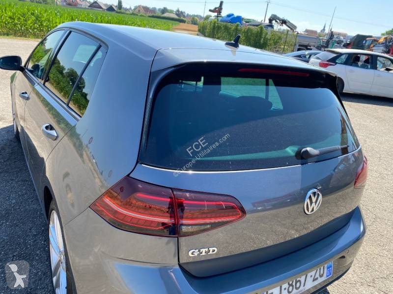 عربة نفعية Volkswagen
