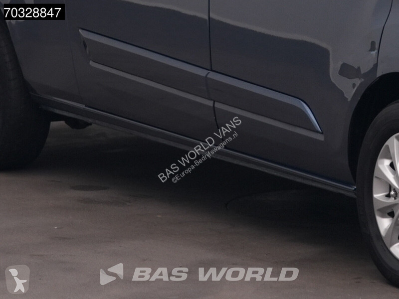Autoutilitară Ford 130PK Dubbel Cabine Limited...