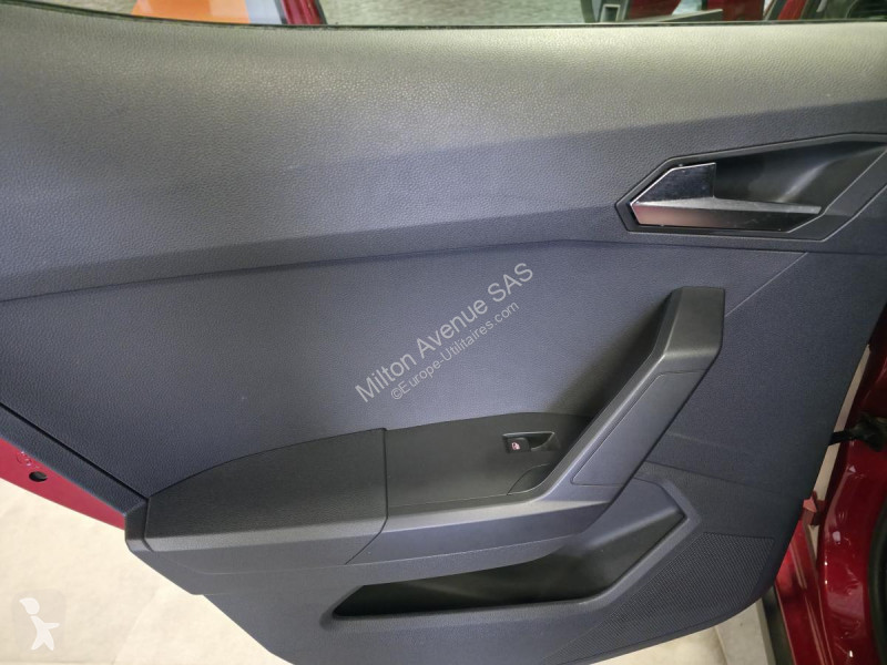 Véhicule utilitaire Seat ARONA 1.0 TSI - 110 Copa