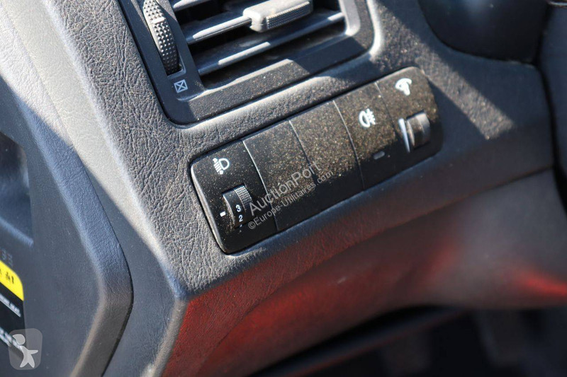 عربة نفعية Hyundai