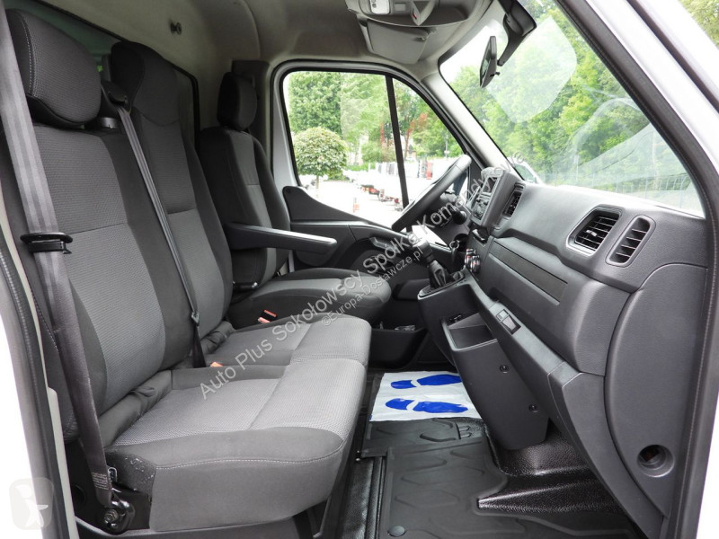Лекотоварен автомобил Renault  MASTER
