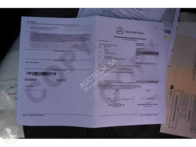 Лекотоварен автомобил Mercedes