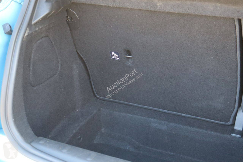 Mini One van