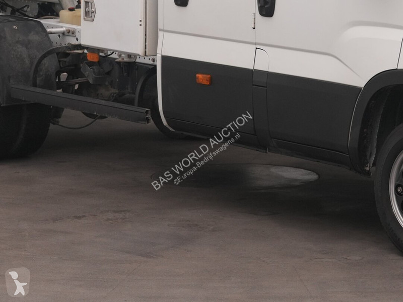 Furgoneta Iveco 35C14