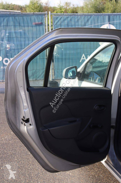 Haszongépjármű Dacia