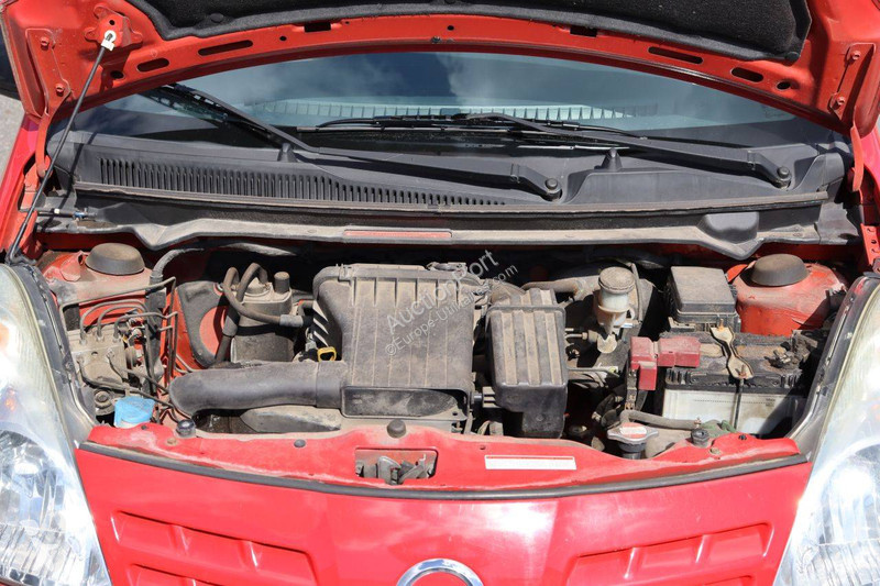 Haszongépjármű Nissan