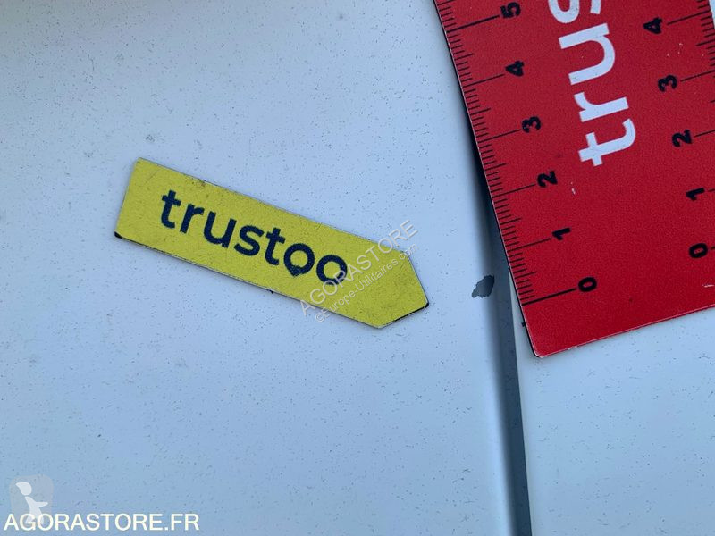 Véhicule utilitaire Fiat DOBLO