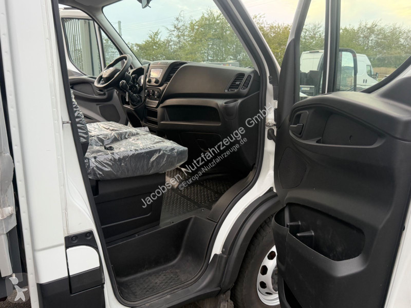 Furgoneta Iveco 35s14, Pritsche/Plane,...
