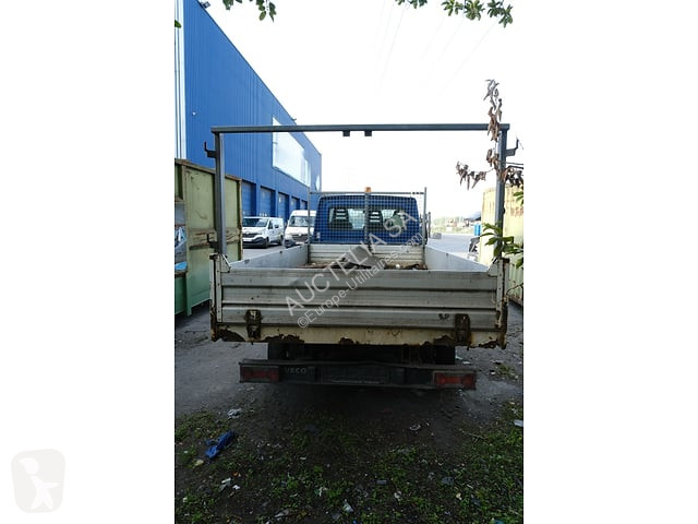 Véhicule utilitaire Iveco 40C35