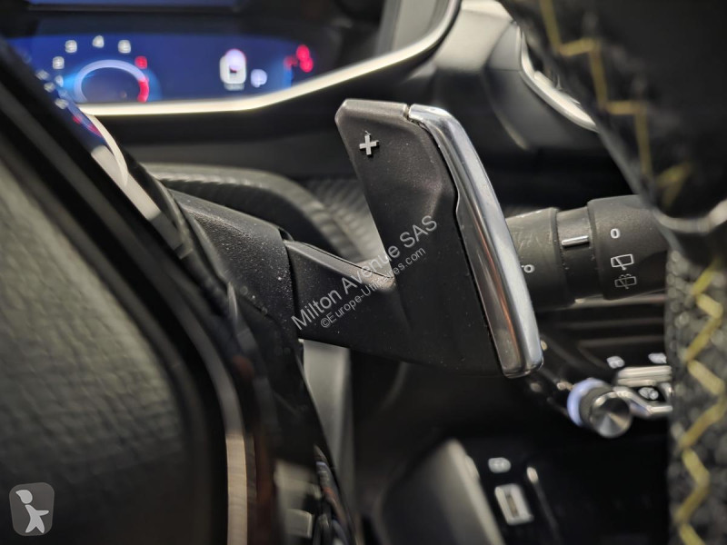 Véhicule utilitaire Peugeot 1.2i PureTech 12V -...