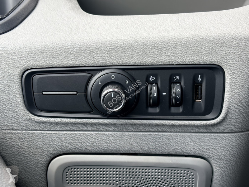 Véhicule utilitaire Maxus e 9 89kWh 204PK e 9