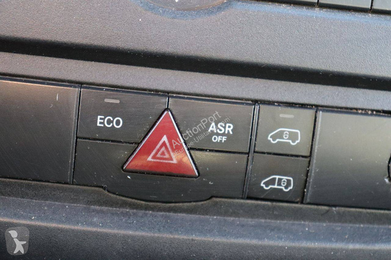 Véhicule utilitaire Mercedes 310 CDI
