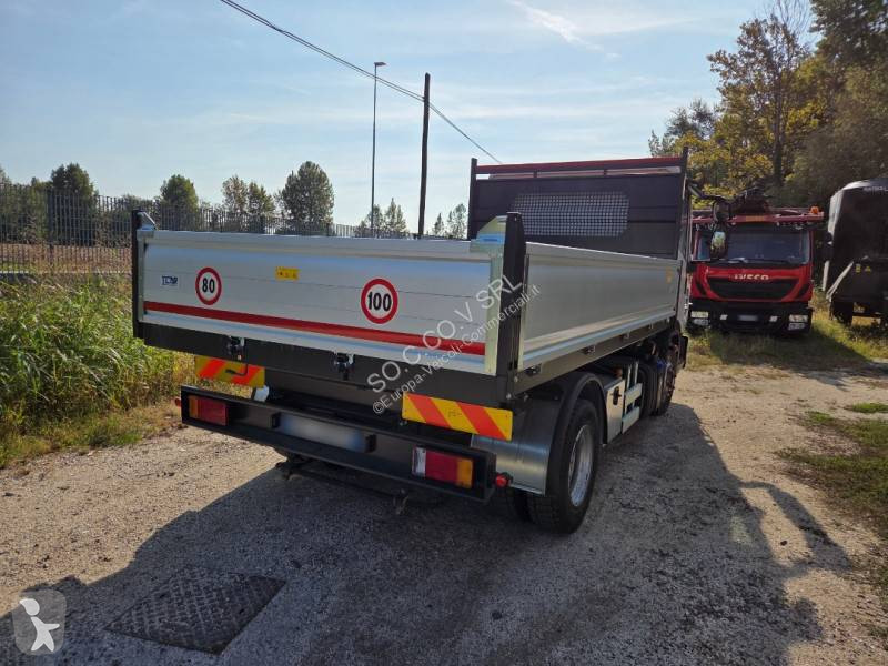 Iveco 80 E 19 van