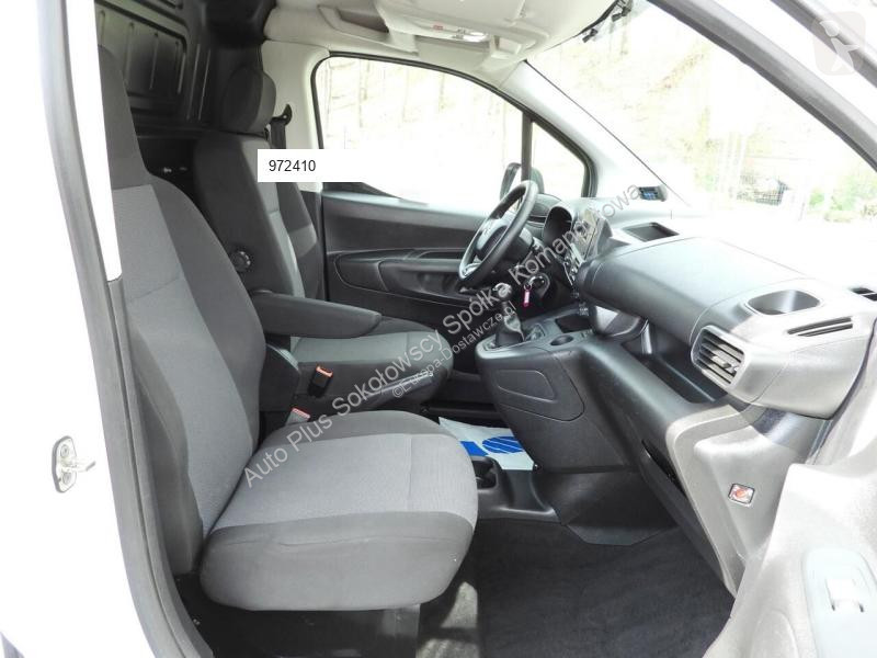 Užitkové vozidlo Toyota CITY  FURGON CHŁODNIA...