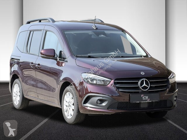 Autoutilitară Mercedes