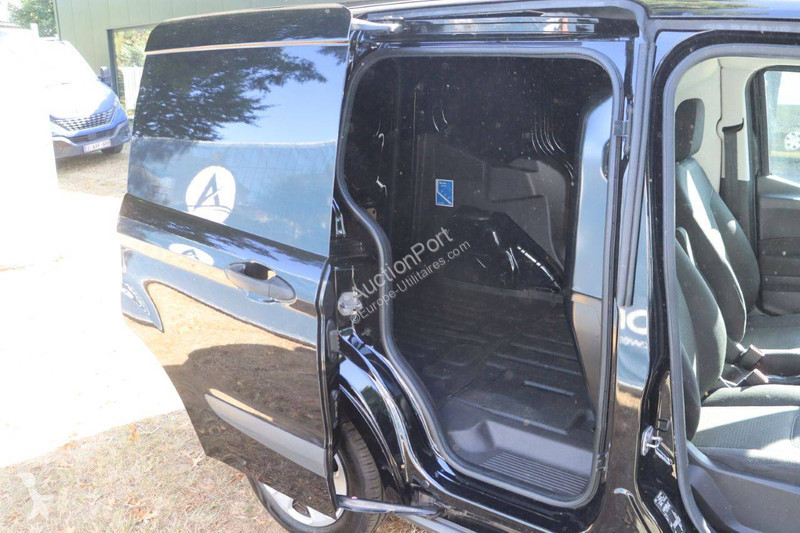 Furgoneta Ford Courier