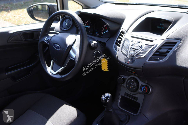 Furgoneta Ford
