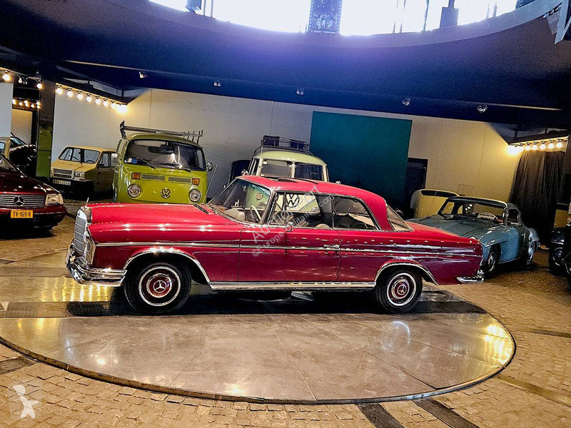 Furgoneta Mercedes (W112) Coupé _ 300 SE...
